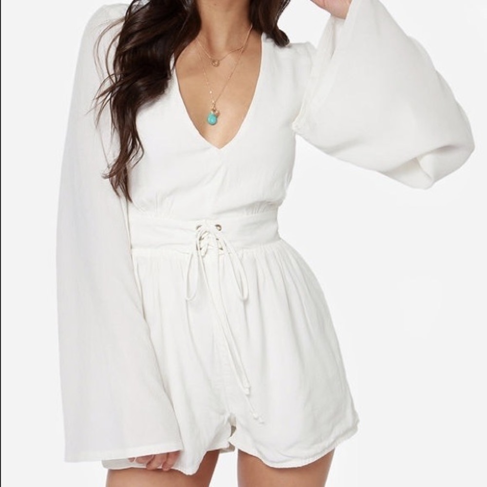 White Long Sleeve Minkpink Romper